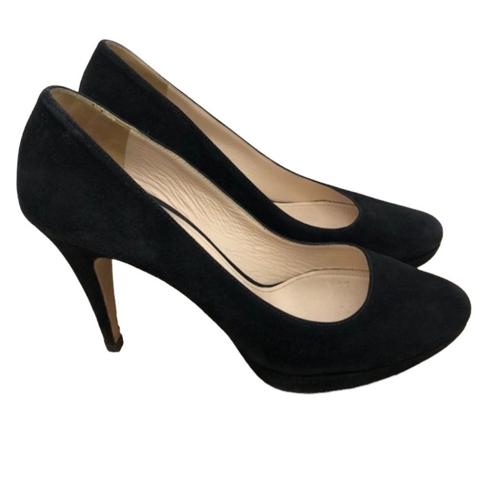 Prada Black suede round toe pumps size 37 (US 7)
